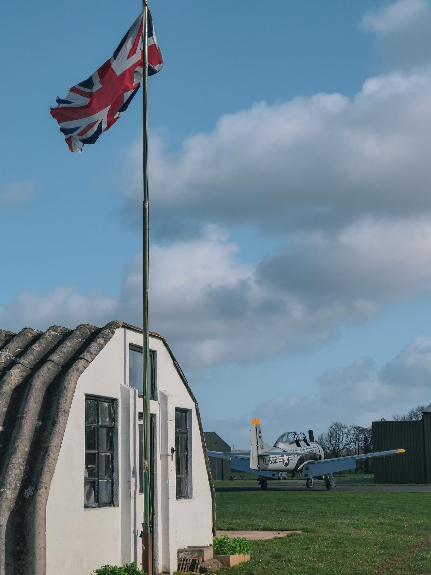 We’ve experienced our first spell of a false spring here at Sleap, with a few days of dry and even relatively warm conditions☀️!
Been great seeing so many aircraft types making the most of the weather, including this home based T28!
Do you have a favourite aircraft that you’ve seen flying here this year so far #2026 #flyatsleap #fakespring #spring