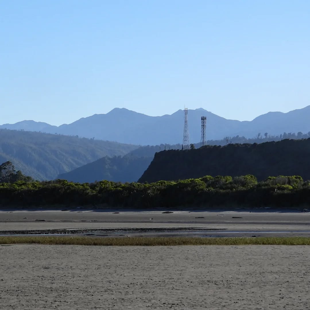 Layers of morning light, South terrace, Karamea.
#karamea #karamealayers #southterracekaramea
