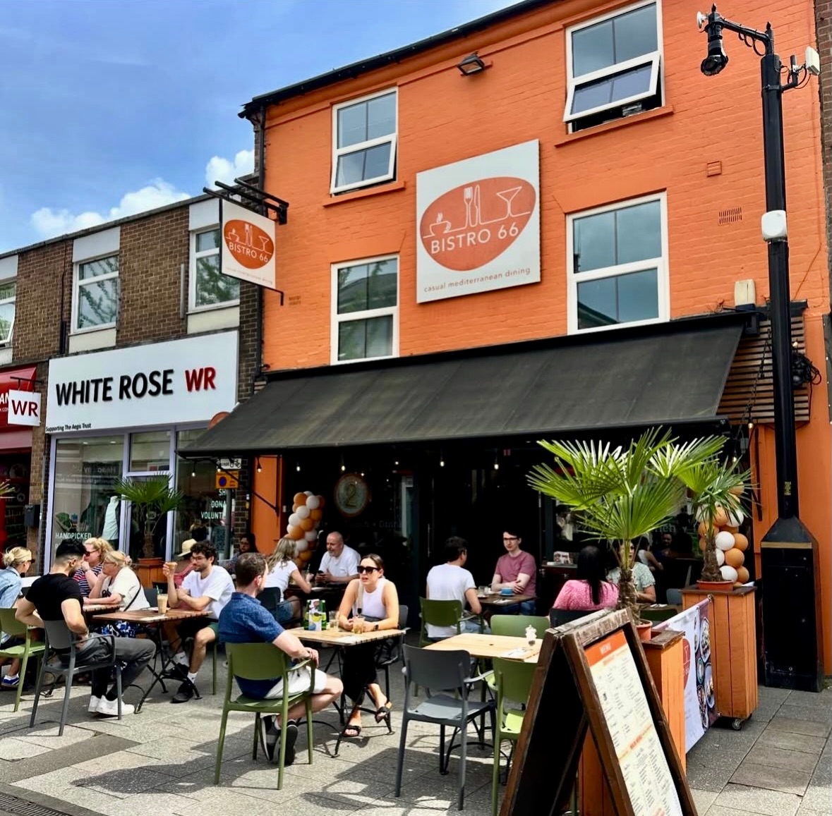 Sunset today at 5:47pm 🌅
Won’t be long before it starts looking like a little Mediterranean haven here @bistro66_beeston ☀️😎🍹
#springsummer #mediterranean #nottinghamrestaurant