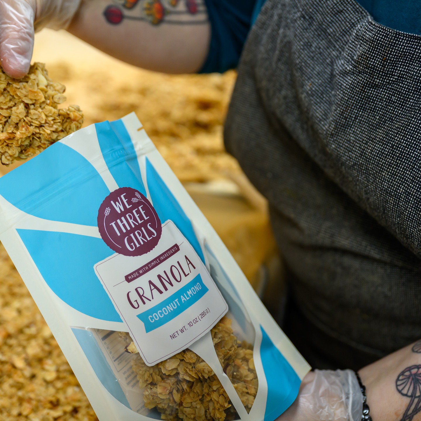 Hand-packed in Atlanta 🥥✨
Our Coconut Almond Granola is perfectly toasted, crunchy, and 100% plant-based. Vegan. Small-batch. Made with intention.
Because everyday moments deserve something exceptional.
#wethreegirlsgranola #AtlantaVegan
#VeganATL #ATLVegan #ATLFoodScene
#PlantBasedATL
#SmallBatch
#HandcraftedATL