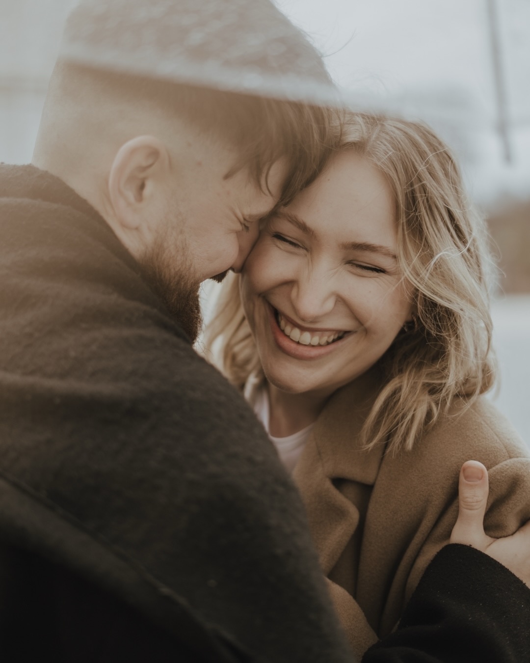 Wenn sich die Fotos vom Probeshooting schon so leicht anfühlen und der Vibe einfach da ist… dann ist das die perfekte Generalprobe vor der Hochzeit 🤍✨
Freue mich sehr auf den Tag mit euch 🫶🏼
#weddingphotography #hochzeitsfotografieköln #brühl #brühlerschloss #paarfotografie