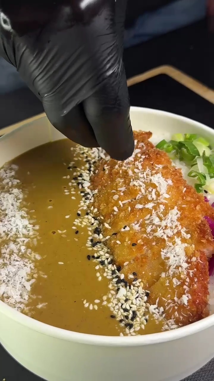 One word…5 letters….U M A M I
Comfort food that can change your mood.
@eatkatsu