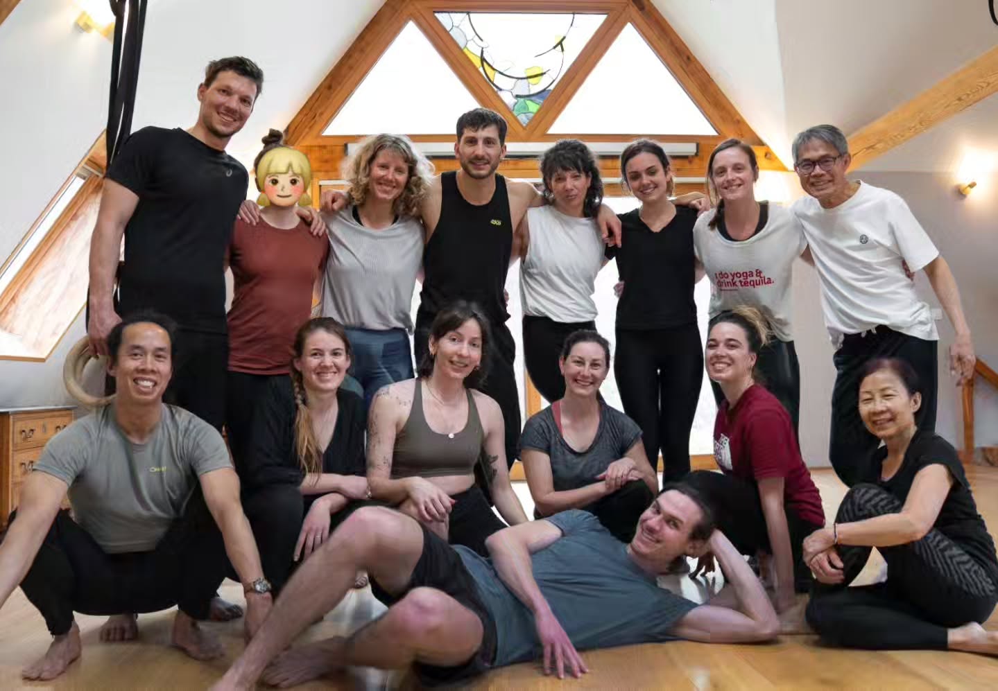 🚀 Le 9ème stage intensif que j'organise depuis 2021. Merci à tous et toutes qui ont participé à un moment et celles et ceux qui sont revenus plusieurs fois ! Merci aux lieux qui nous ont accueillis.
.
🚀Prochain stage, 25 au 29 mars 2026 @moulindozon. Rejoins-nous pour 4 jours de stage intensif, 25h de pratique, et viens faire décoller ta pratique.
.
Au programme :
- Méditation
- Respiration
- Yoga
- Mobilité articulaire
- Backbends
- Arm balances
- Handstand
- Callisthénie
- Taekwondo
.
💶 Tarif : à partir de 815€
.
⚠️ 3 places disponibles
.
➡️ Écris moi pour t'inscrire :
Marc@martial-yoga.com
07 55 67 50 45