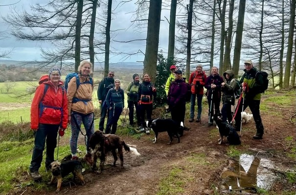 Our Sunday walk was a beautiful 10 mile loop of Swainby on the @northyorkmoors
Glimmers of sun, woodland wandering, BIG views, a strong hill, birdsong and a spring-like feeling.
Fab company including five very well-behaved dogs. Thanks for coming along you lovely lot.
10 miles and 1500ft of ascent.
Find all our weekend walks here:
https://www.yorkietalkies.co.uk/events-yto
#guidedwalks #northyorkshire #yorkietalkiesoutdoors