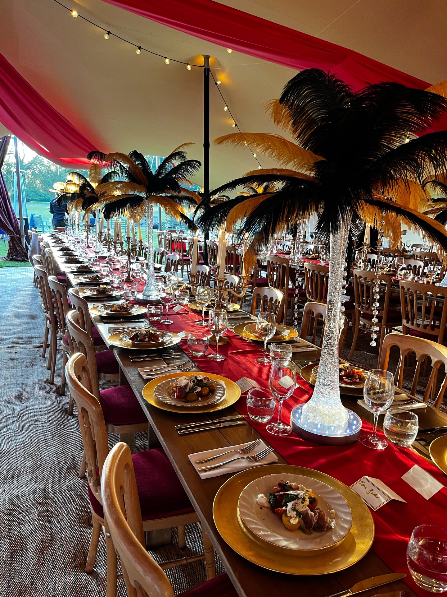 What’s that? The flutter of spring in the air? Daffs are out, equinox is just a few weeks away, and we’re thinking about some of our favourite sunny moments from last summer. Can’t wait to feel the warmth of the sun and the slightly fiercer heat of the big bbq on our skin. Can’t wait to cook for you all!
#somersetwedding #bristolwedding #bristolfood #somersetfood #dorsetwedding