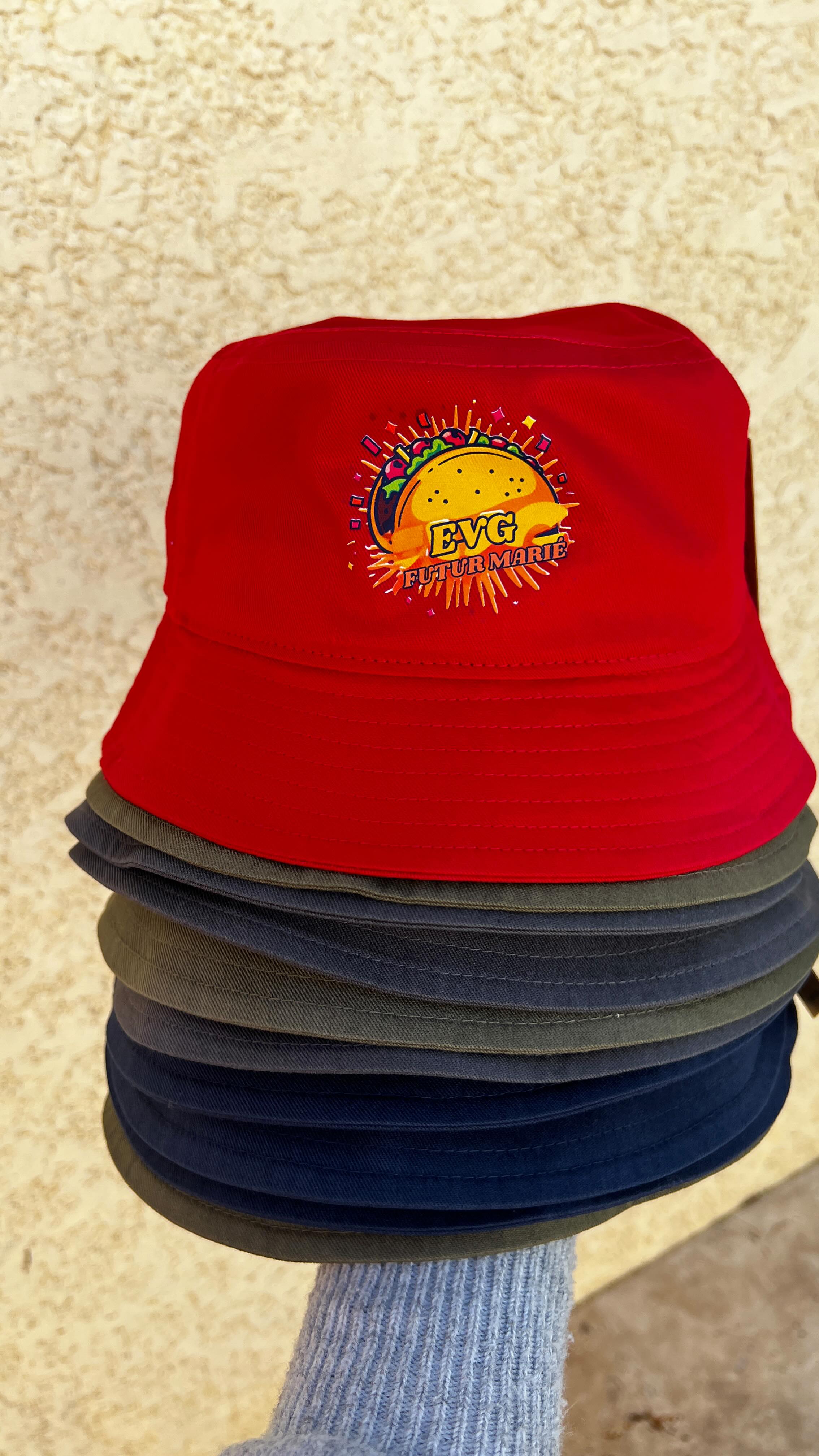 Commande spéciale EVG réalisée chez Boutique d’Esmée ✨
Vous avez votre propre logo ? Nous l’imprimons sur vos vêtements et accessoires.
📍 Retrait sur Coursan
🚚 Livraison possible à Narbonne et partout en France
DM pour devis personnalisé
#EVGNarbonne #PersonnalisationNarbonne #BobPersonnalisé #EVGFrance #BoutiqueEsmee