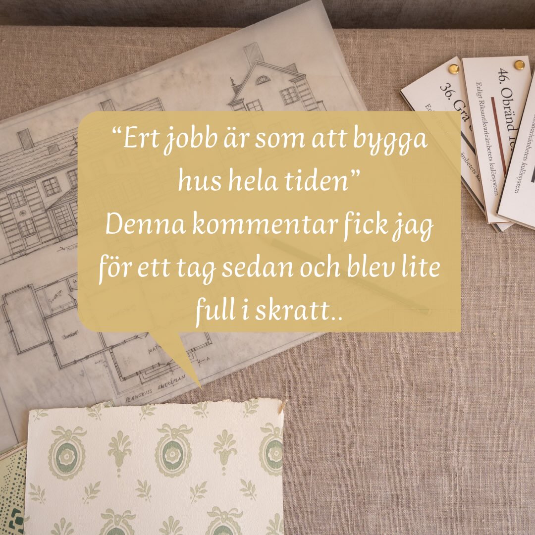 För precis så är det ju! Men samtidigt absolut inte. Just nu är vi involverade i 5 större renoveringar där vi hjälper våra kunder renovera och inreda sina hus. Det kan ju låta överväldigande, och ja jag vaknar absolut på natten ibland och klurar på förbättringar i deras planlösningar och inredningsidéer 🙃😝 Men den stora skillnaden är att vi slipper bo i byggkaoset och vi har distansen och kan behålla lugnet och energin genom hela processen. Det är också det som är värdet med att ta hjälp från någon extern part som dessutom har mycket erfarenhet. En extern part ser projektet mer objektivt och kan både förekomma och guida dig genom processen.
Men kommentarer fick mig att le och jag har tänkt mycket på det efteråt. Många älskar att renovera men de som har gjort det vet att det är påfrestande och att leva i ett konstant byggkaos vore nog inte att föredra 🙈 Eller vad säger du?
#renoveragamlahus #renoveringsprojekt #gamlahus #inredningsprojekt #renoveringshjälp