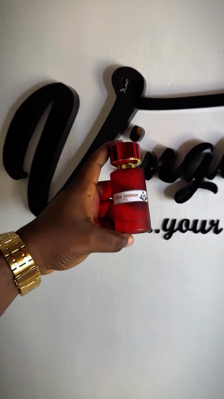 As a lady you should have one or all of this perfumes oils in your collection.
Send a dm or click on the link in bio to shop from our website.
#perfumes #perfumeoils #nicheperfume #fragrance #designerperfumes