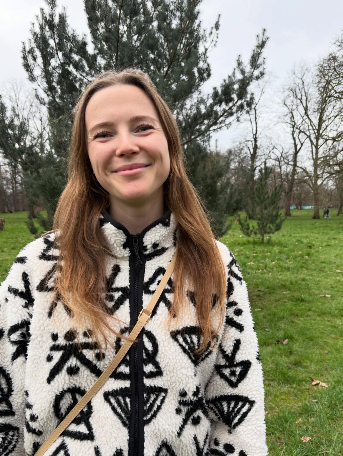 Is your future self thanking you for the things you’re focusing on this week? 🧡
Are you living in alignment with your highest good and potential? Or is there something missing, or blocking you from shining your light the brightest? ☀️
I offer therapy in Stockholm & online as well as courses on boundary setting in Stockholm & Åre. In both of these you learn how to connect with your needs and feelings underneath the needs as well as work with blockages, so that you can shine your light and start living in line with your highest potential ✨
Check out www.remindfulbylaura.com or send me a message to learn more 🧡
#highestpotential #highestself #manifestabundance #manifestation #abundance