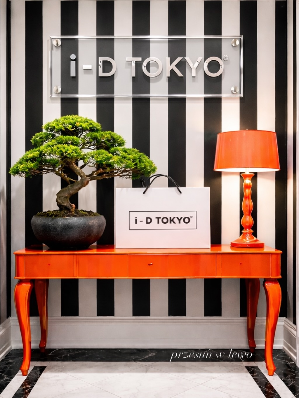 @idtokyo_eyewear focus on you
Własny styl to początek osobistej marki.
Kiedy jest naprawdę Twój, nie potrzebuje trendów.
Tożsamość przyciąga mocniej niż moda.
*Okulary to wyrób medyczny, używaj go zgodnie z załączoną etykietą.
#domoplus #salonoptyczny #stylish #idtokyo_eyewear #glasses