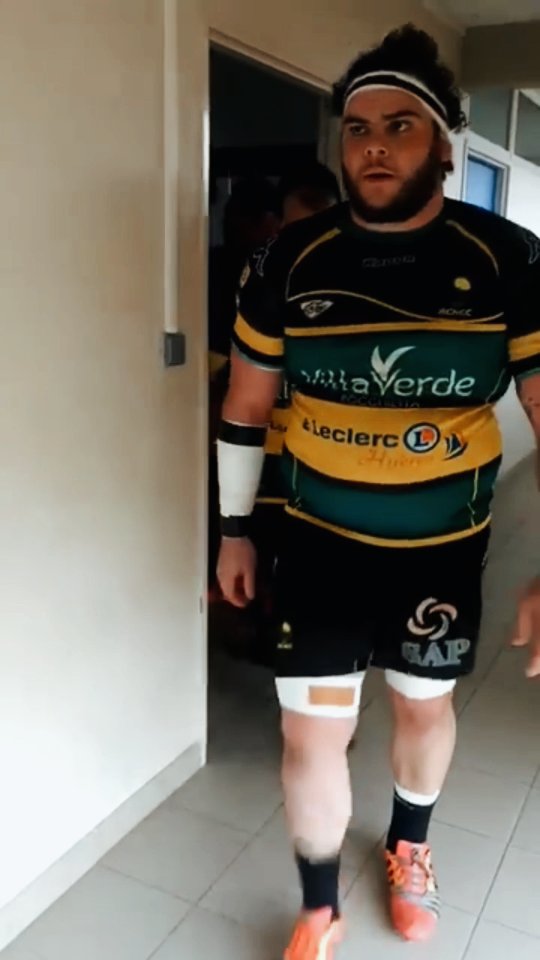 Chiens poubelle #rugbypassion #aventurehumaine #amitiés