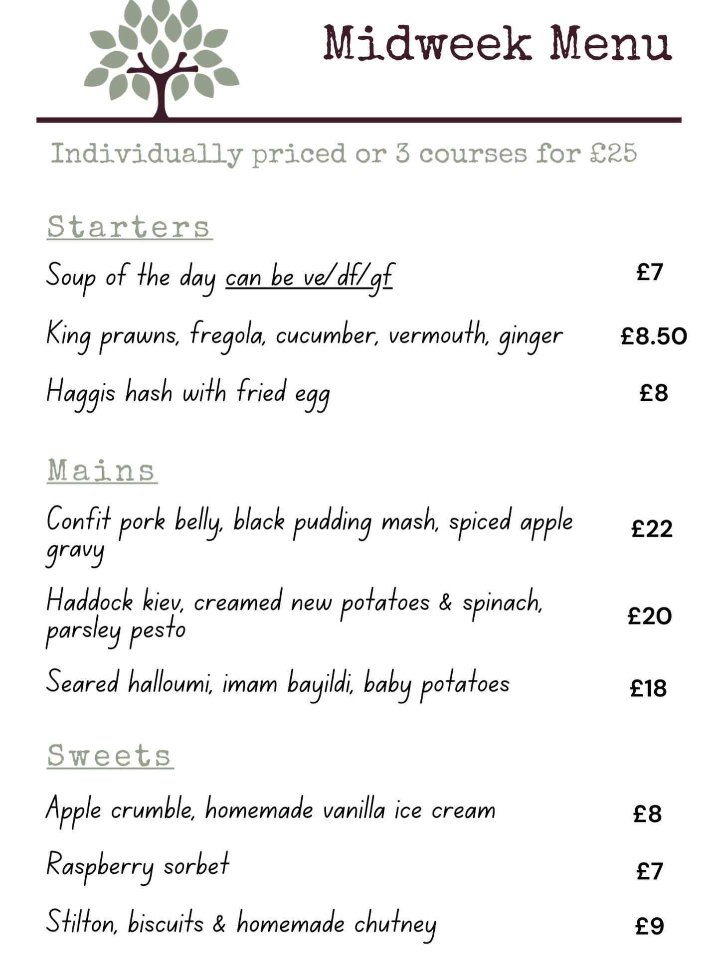 This weeks midweek menu!
#yewtreeinn #chorley #rivington #anglezarke #countrypub