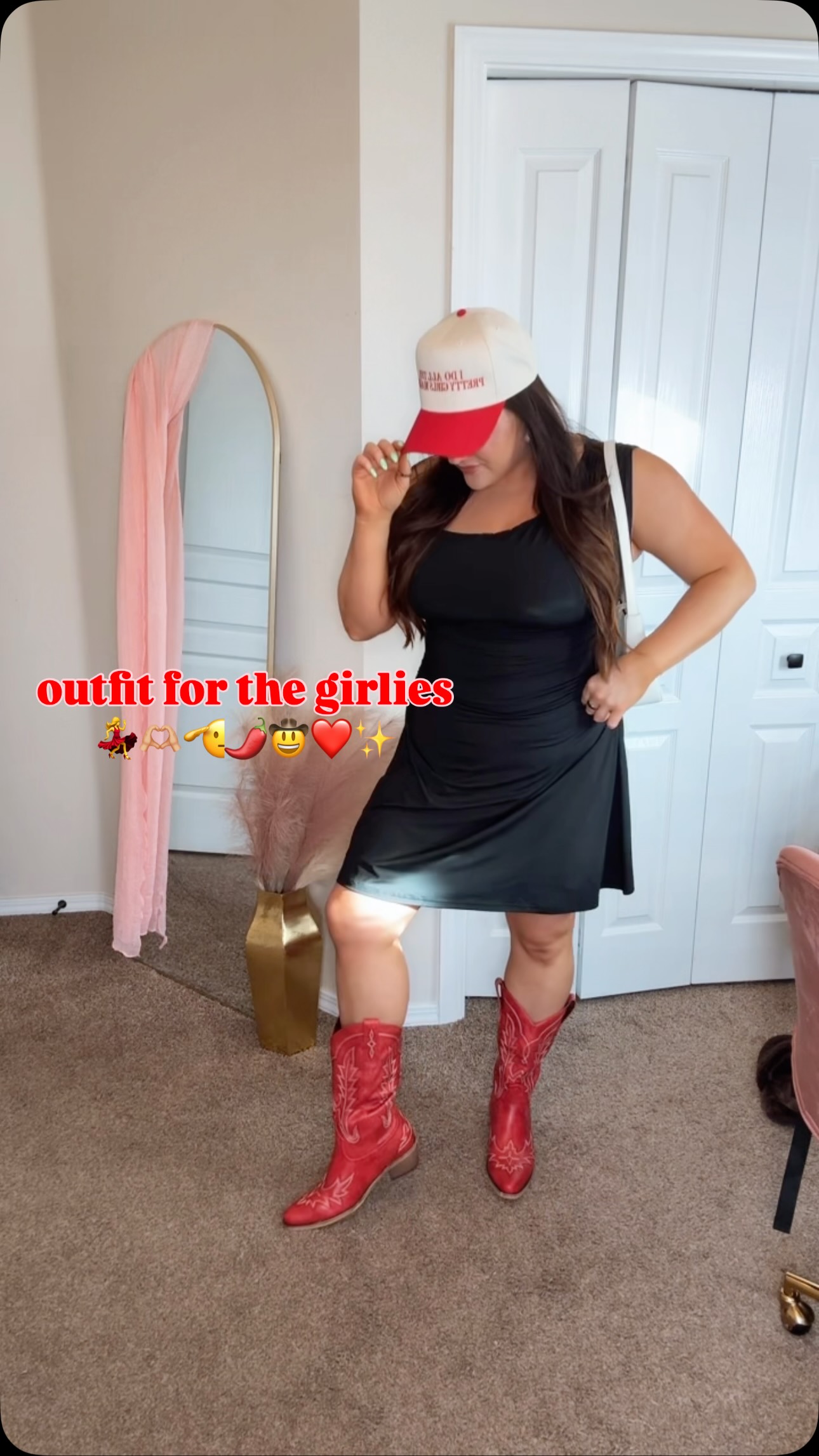lil pops of color to spice up the lewk🤠💃❤️🫡🫶🏼✨🌶️🫦