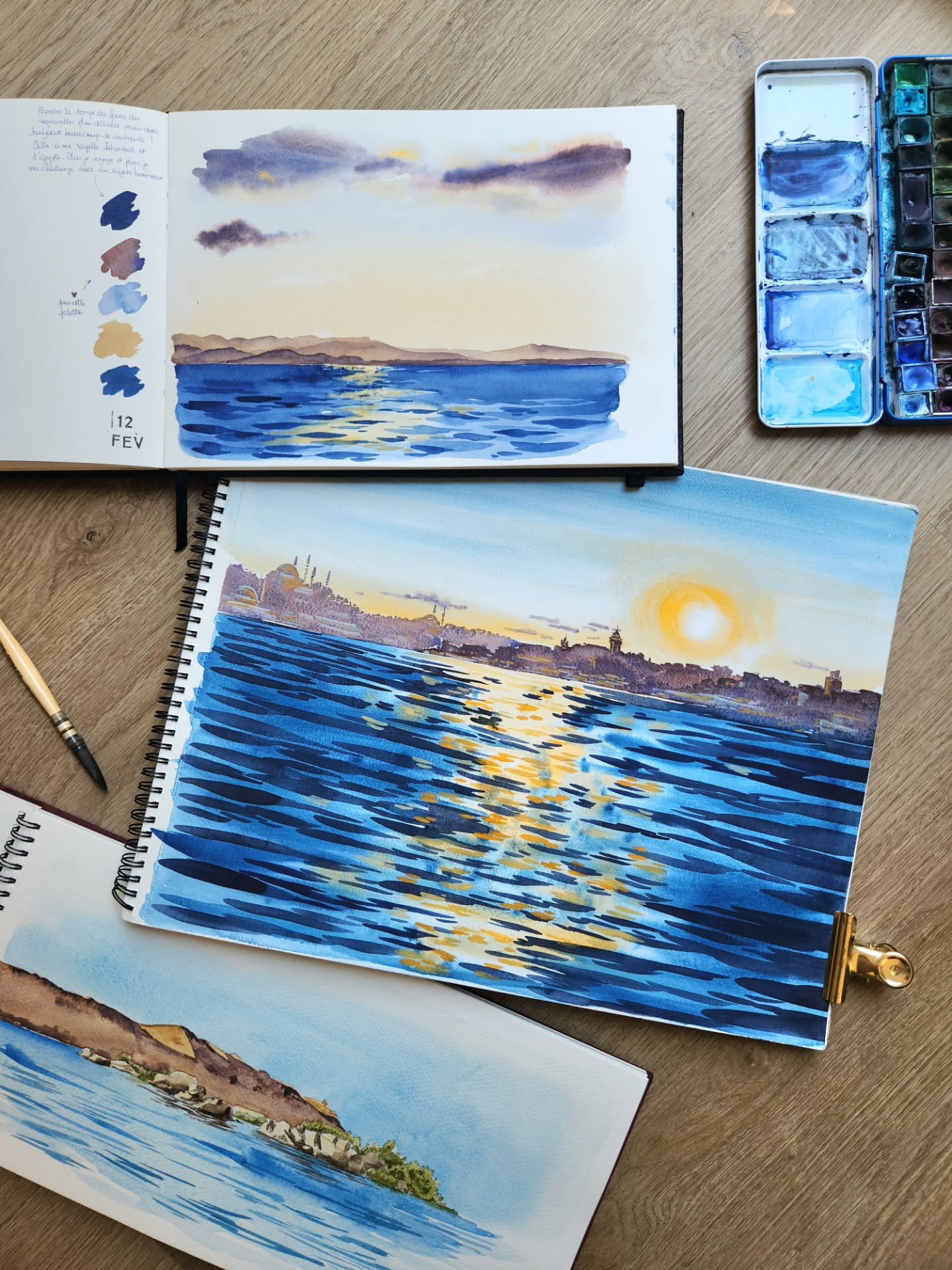 Palette 🎨
Quel est le point commun entre la Turquie, l'Égypte et la République Dominicaine ?
Les couchers de soleil 🌅
Le choix des couleurs a pris plusieurs années mais maintenant, ma palette de couleurs me permettent de capturer n'importe quel instant et ce partout dans le monde.
Je vous ai mis la photo de référence pour vous amusez avec un beau coucher de soleil 🫶
Le soleil revient doucement... profitez en pour aller vous balader et sortir vos pinceaux 🖌