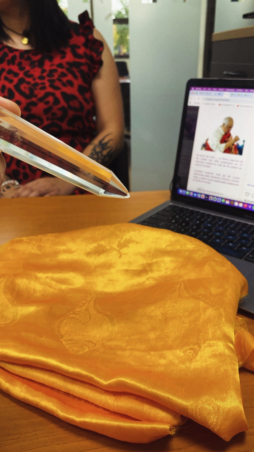 En Meditación en Corazones Gemelos y terapia de Sanación Pránica para la Dirección de Asuntos Estudiantiles de UDLA campus Maipú 🧡🫶🏻🙌🏻✨
#sanaciónpránica
#meditaciónencorazonesgemelos
#udlamaipu