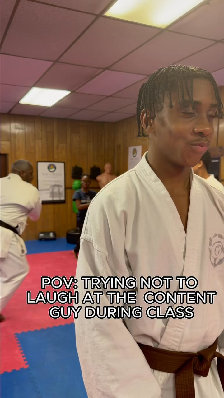 POV: You’re trying to stay disciplined…
but the content guy is filming everything 😭🥋
Karate builds focus.
But we’re still human.
Work hard.
Laugh harder.
Train different.
That’s the energy at Pathway Karate Academy.
📍 Providence, Rhode Island
Kids + Adults welcome
👉 Follow for real class moments
👉 Tag someone who wouldn’t survive this
#karatetraining #KarateTraining #rhodeislandkids #dojolife #providenceri