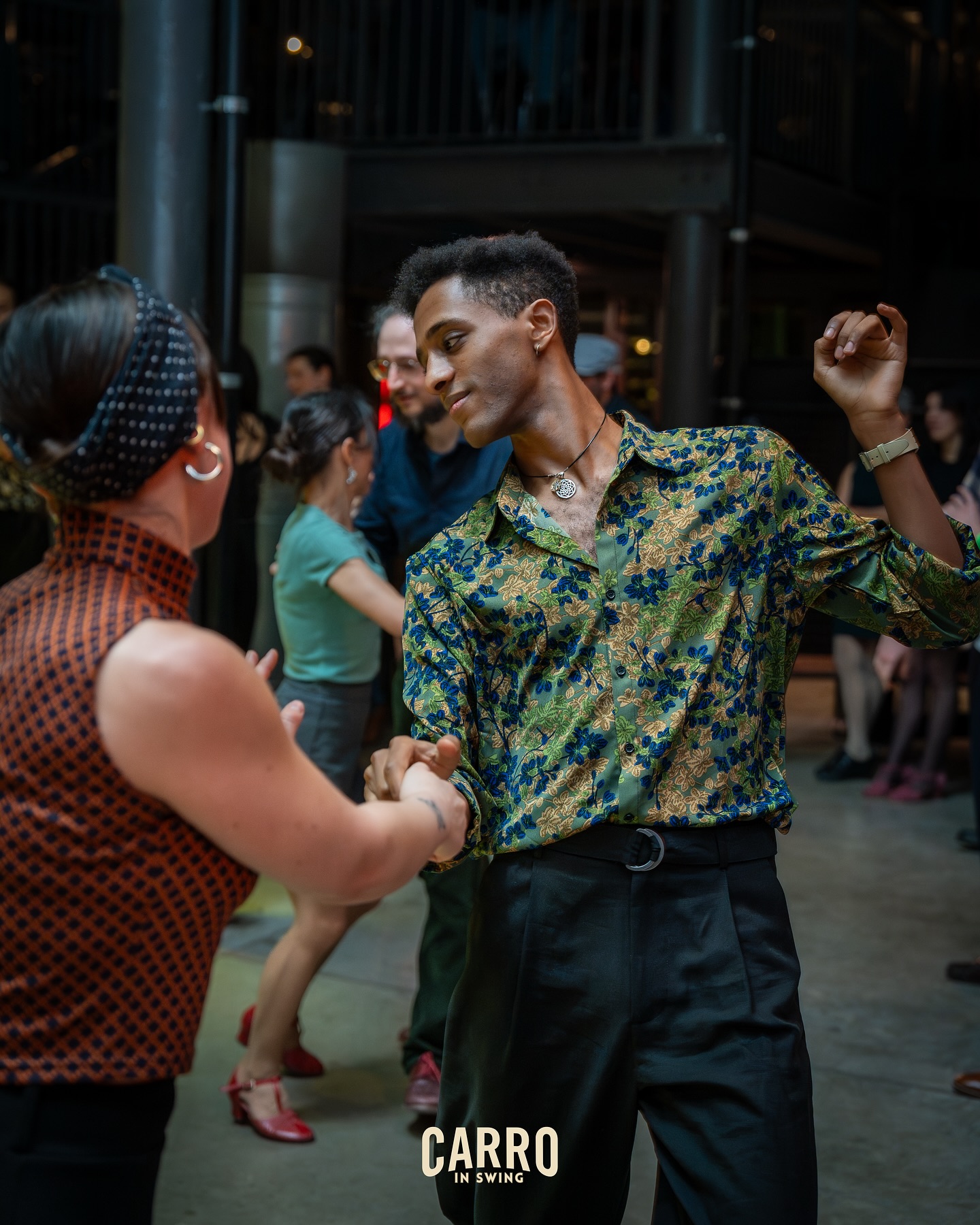 Domenica si torna in pista! ๐๐ฅ
Vi aspettiamo al Carro Social Club a partire dalle 19.15 per workshop di Jazz, aperitivo e social dance! #CARROINSWING
Prenota il tuo posto al 3208622726 o swingsocialclub@hotmail.com
#carroinswing #sundaynight #milano #swingdance #socialdance #party #swinginsunday #lindyhop #boogiewoogie #balboa