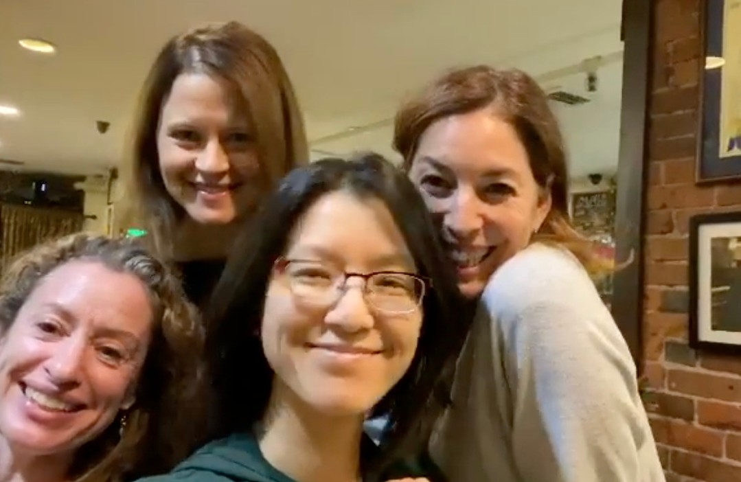 Pictured here is the post-yoga glow that happens when you spend a weekend doing #forrestyoga with these beings.
🩵
This was taken years ago and the four of us haven't gathered together since!
Until now...
🩵
Join @heidisormaz, @goodgroundyoga, @catallenyoga, and @denisehopkinsyoga for:
🩵
FORREST YOGA GATHERING
April Retreat: 23-26
@himalayan_institute
🩵
Space is dwindling. Reserve your spot today! Link in bio.
#forrestyoga #yogaretreat
