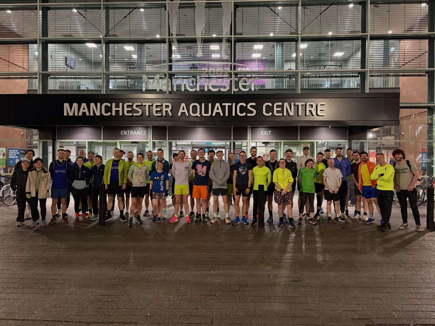 Normal pose 😀 > Hands in the air 🙌 > Silly pose 🤪
Great turnout at our Thursday run yesterday evening, running with pride through Manchester. Fancy joining us on a run soon? Enjoy a 5, 7.5 or 10K run on a Thursday evening with us, Manchester’s run club for LGBTQ+ people and allies. Check out our website for more info (link in bio) and message or email us if you fancy coming along at some point! 😀🌈
.
.
.
#manchesterrunning #lgbtqrunners #lgbtmanchester #gaymanchester #gayrunners