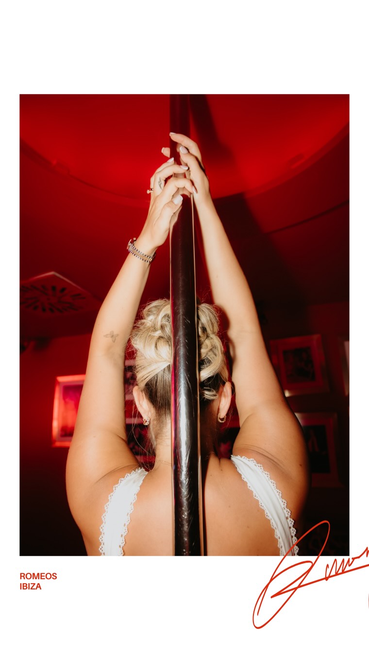 Engagement shoot in Ibiza // After dark. 🔥
.
.
.
#ibiza #ibizawedding #engagements #photoshootibiza #weddingphotographer