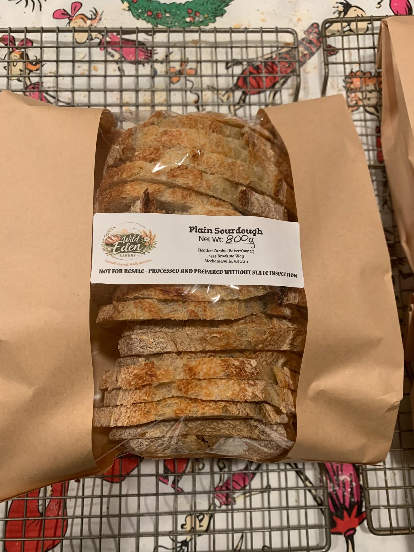 🌾 Sourdough — Now Sliced Your Way! 🌾
Did you know Wild Eden Bakery offers bread slicing?
For just $1 per loaf, I will slice your loaf so it’s ready to enjoy the moment you get home 🤍
Choose your preference:
🍞 Regular Slice – Perfect for sandwiches
🥪 Thin Slice – Great for toast, breakfast, or little hands
Just let me know when you order, and I’ll take care of the rest!
Because fresh sourdough should be beautiful and convenient 🌿
#sourdough #microbakery #rva #sahm #bakery