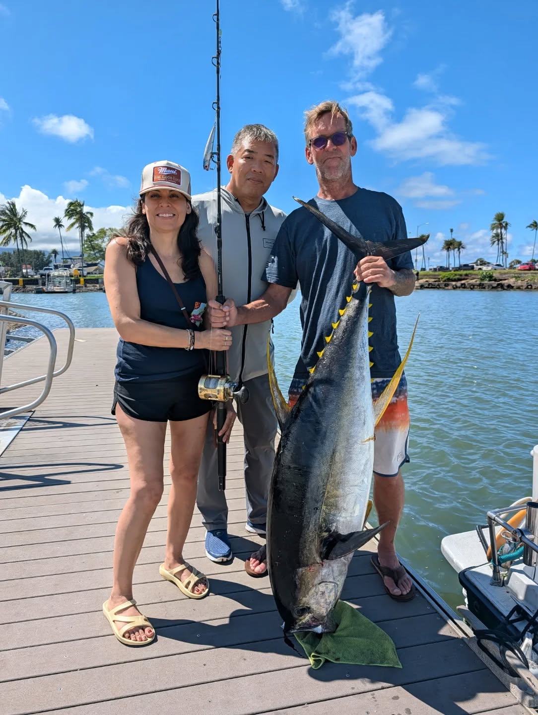 3/4 day Prize for these charter guests! If you scored a slab of this you lucked out! These bags went quick!!!
For charters check out:
Gofishoahu.com
#hanapaa #freshfish #ahii #deckhand #fishingfordinner fishtacos bakedfish ceviche poke sahimi trolling pelagicfishing fishingbooker haleiwafishingcharter haleiwa hawaii fishingkids hawaiifishingcharter oahufishing oahu dinnerfish livetofish captainmatt lines lures rods reels polebender luckylasshaleiwacharters gofishoahu