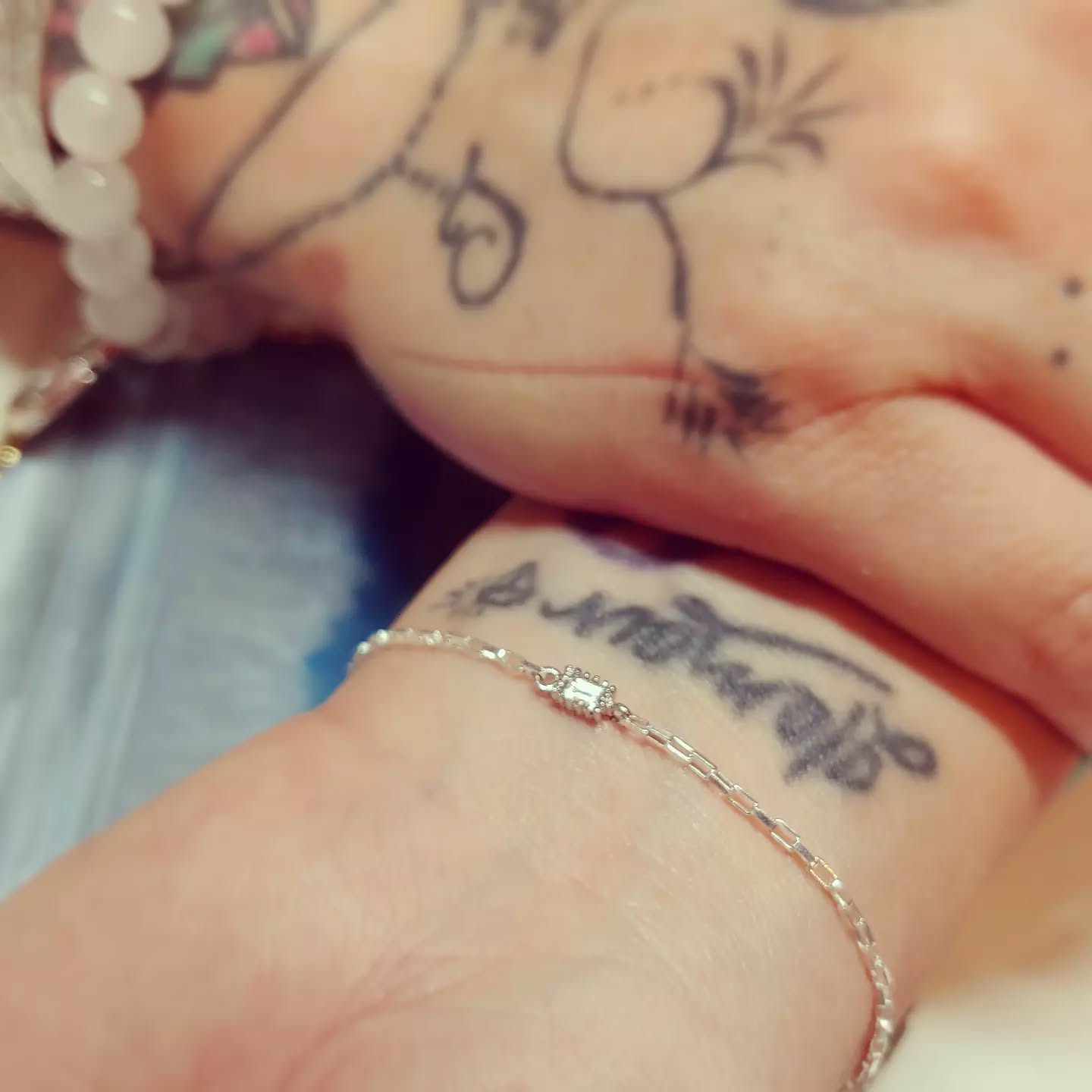 Last minute mothers day idea... INFINITY BRACELET!!! Make an appointment to come with her and get one together or get a good ol' gift card to give to her this sunday!
#infinityjewelry #permanentjewelry #thepermanentmakeupstudio #mothersday2022 #showyourlove #mamas #bestkids