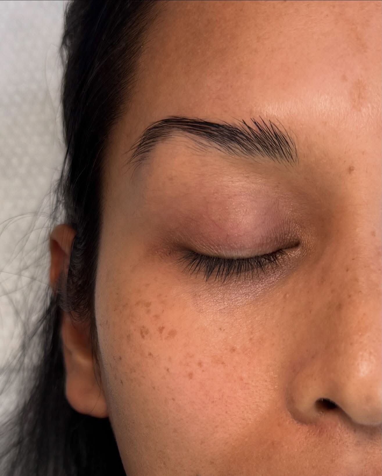 Brow Restorations like this bring be so much joy. You shouldn’t have to pay for bad shaping decisions forever and when age attacks your brows - that’s just unfair, believe me, at 46 I get it. AND you don’t have to wear those badges of honor if I have anything to do with it! Here, I used a permanent technique called Nano Tattoo but there’s several ways, even temporary ones I can teach you to do at home that can bring the glory days back 🙌🏼
I have ONE opening in Nashville March 3rd if you want me to restore your brows, you can book at www.KaraSanchez.com or call 737.802.3199