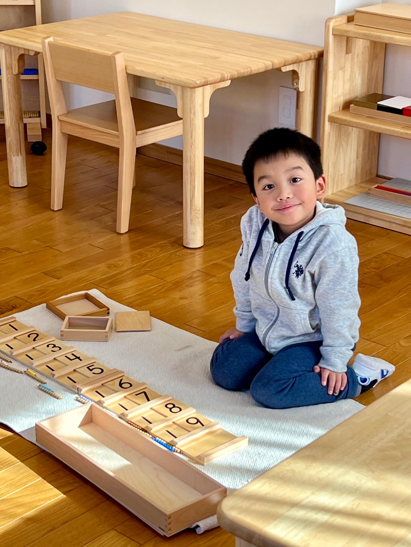 Montessori math materials make numbers tangible and joyful. When
children can touch quantity and sequence, understanding comes naturally.
Save for math inspiration!