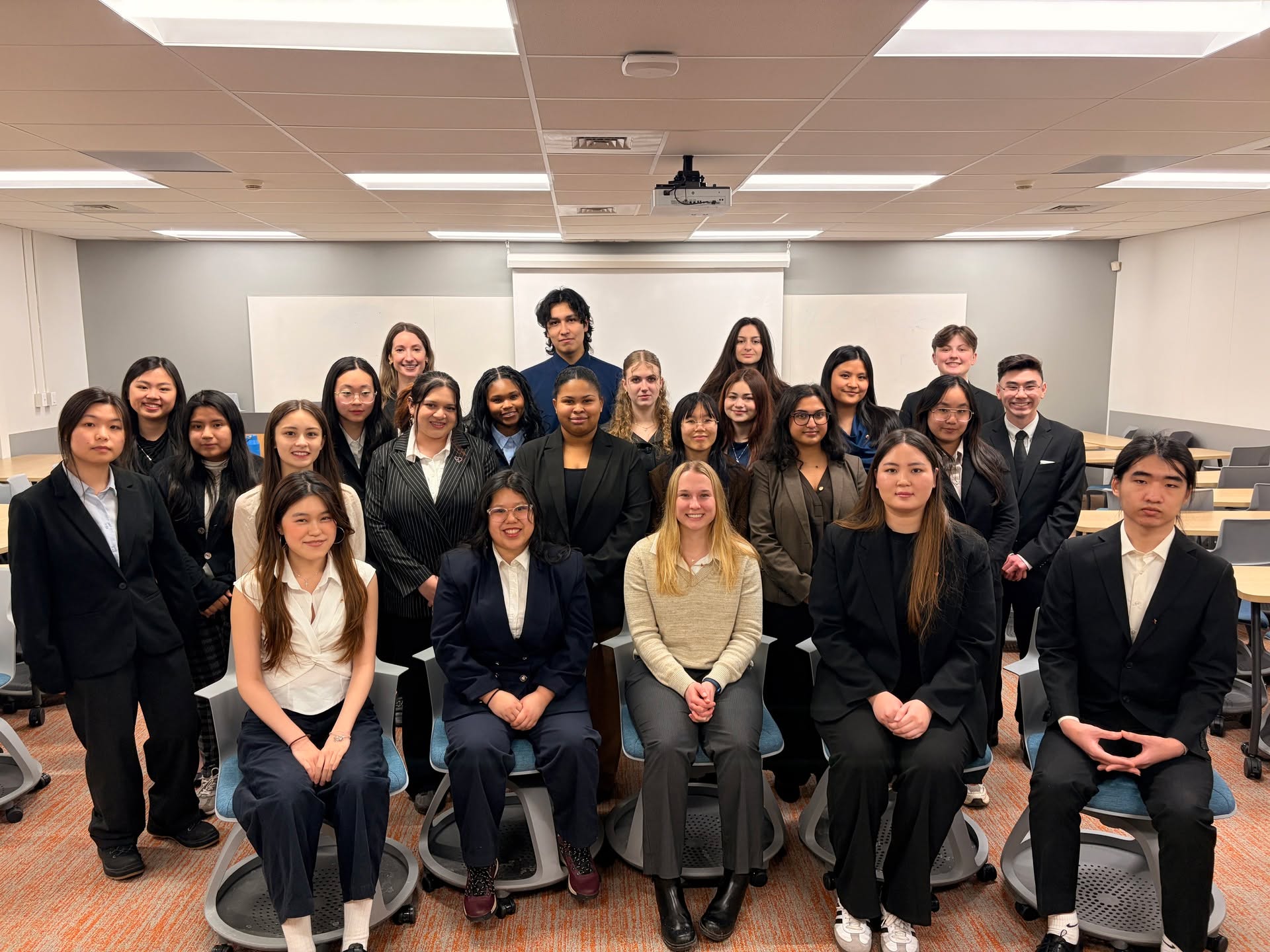 Congratulations to our Spring 2026 Pledge Class! ⭐
Let's welcome Deanna Wong, Marina Lui, Dasha Yeremin, Amira Bakbergen and Danny Ye!
#DeltaSigmaPi #DSP #RITBusiness #BusinessFraternity #RITTigers #RITStudents #epsilonlambda