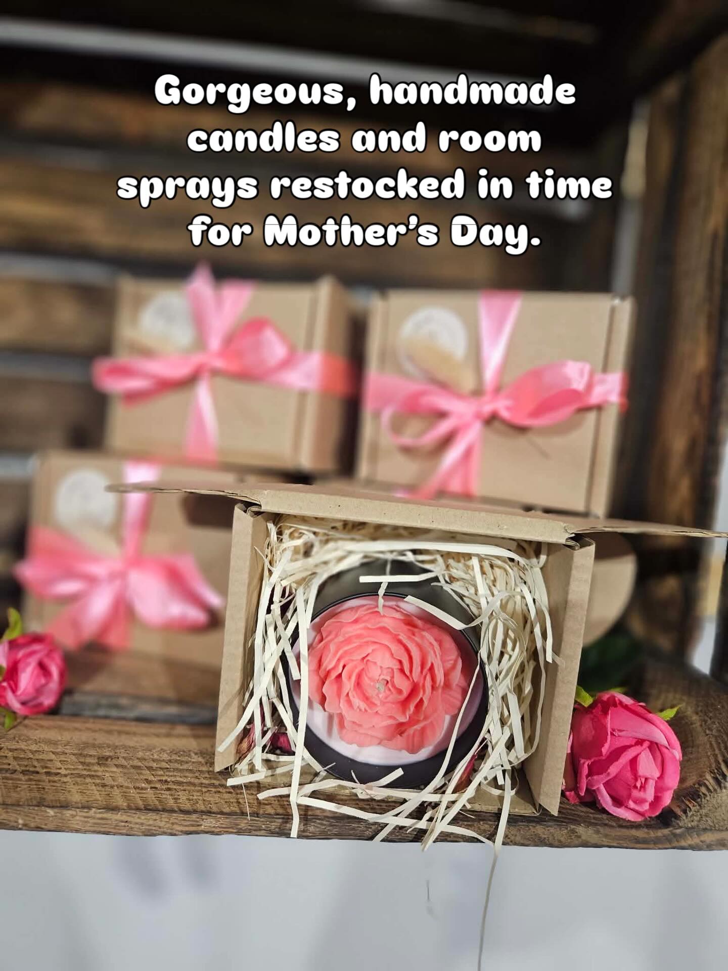 🕯️Beautiful handmade essential oil candles and room sprays by @welshwildflower restocked in our farm shop! 🌸
Pop in at your convenience for these and all the other gorgeous local and independent items we have available ✨
#farmshop