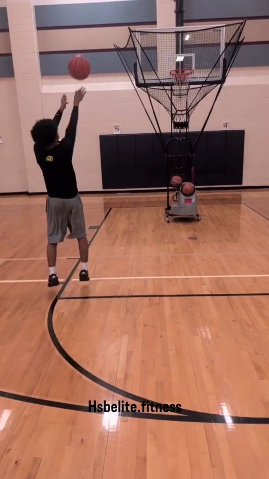 Don't just run the drill. Master the movement. The game slows down when your footwork speeds up.
#HSBElite #BuildToLast #TexasAthleteMindset #OriginalGrind #YouthBasketballTexas