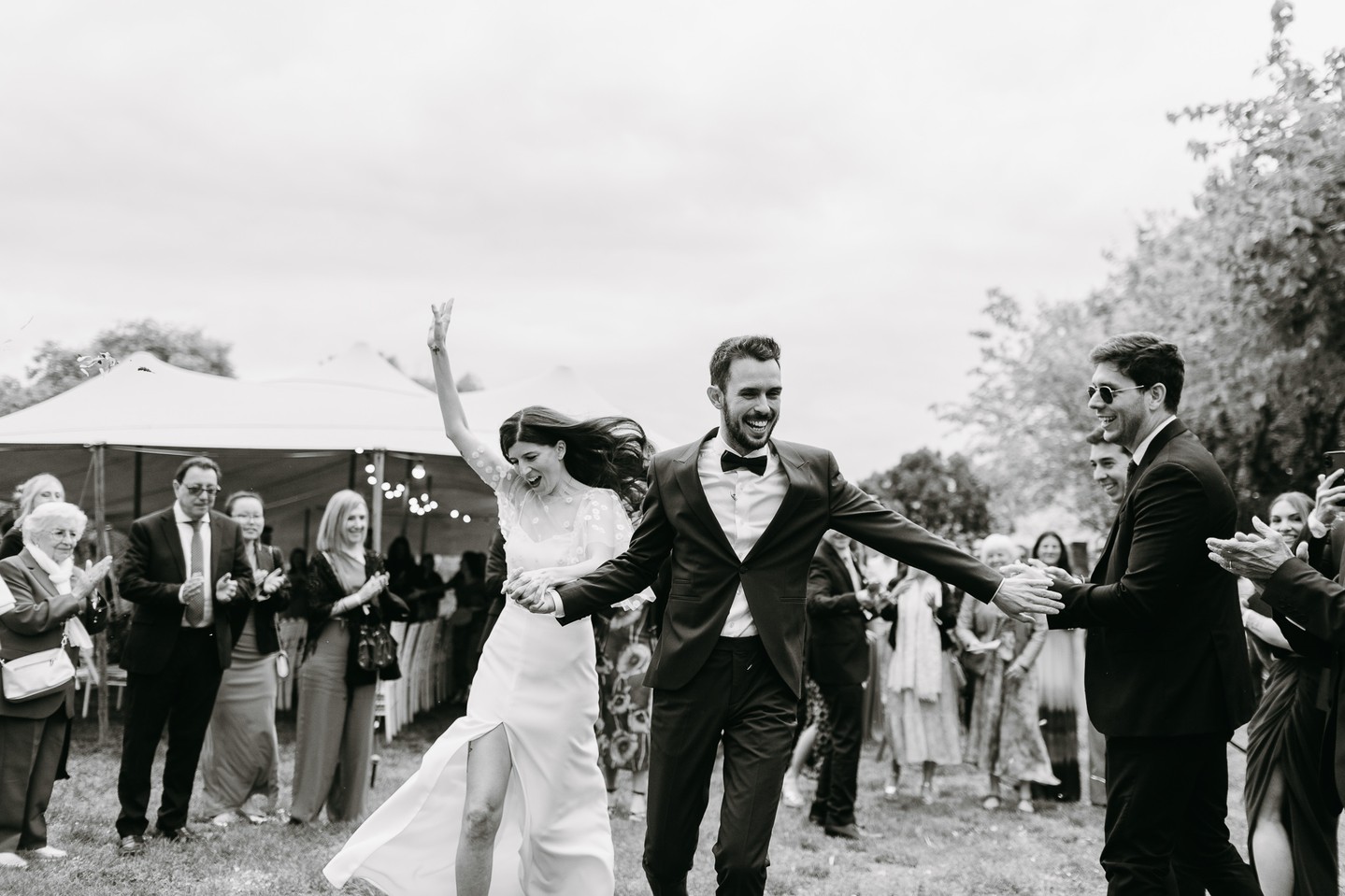 Ari & Joan
Ni la pluja va poder parar la felicitat d'aquell dia 💫
#weddingphotography #fotografiacasament #boda #fotografiaboda