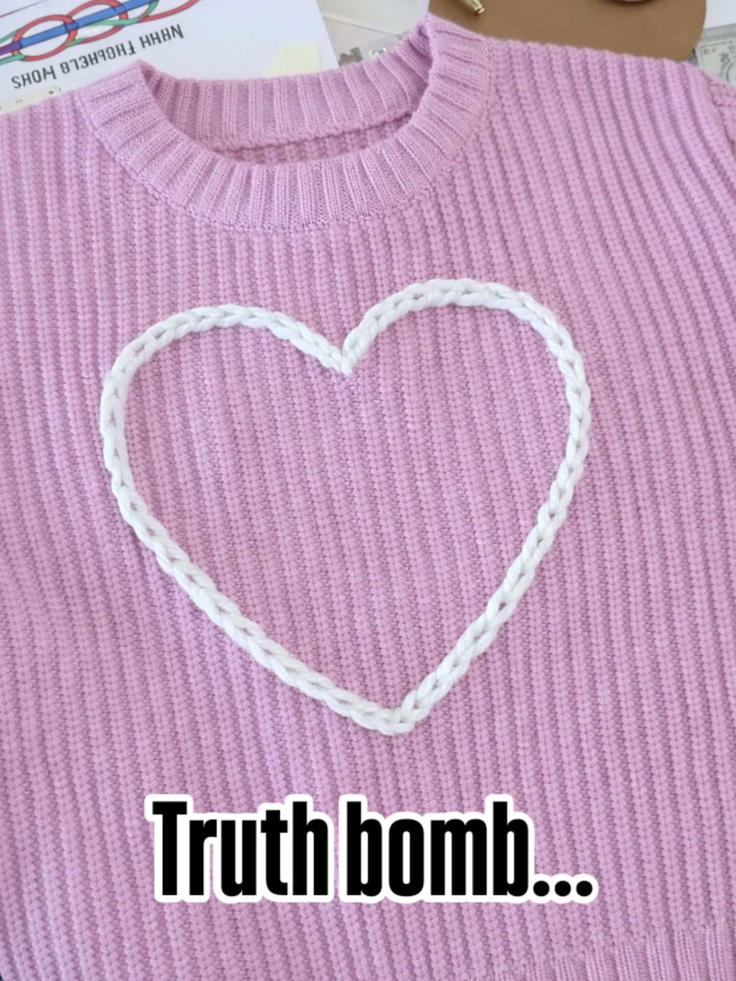 Embroidery doesn’t have to be complicated.
It’s beginner-friendly, screen-free, and shockingly addictive.
Perfect for:
• Moms’ night out
• Team building
• Birthday parties
• Wellness retreats
• Client events
Comment HEART and I’ll send you details on our upcoming workshops or how to book a private event.