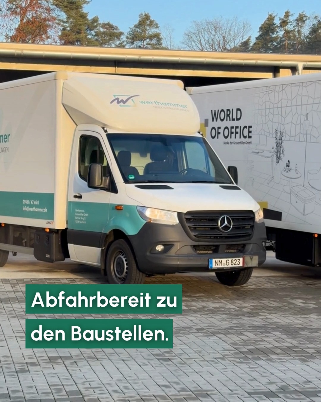 Voll Power - Sowohl in der Schreinerei am Berliner Ring in Neumark als auch auf dem Weg zu unseren Kunden. 🚛
Unsere vier Transporter bringen die gefertigten Teile immer zuverlässig zu den Kunden und diese werden dort dann fachmännisch von unseren Monteuren montiert.
#schreinerei #inneneinrichtung #schreinereineumarkt #schreiner #möbelproduktion #umbau #schreinerlösungen #neumarkt #werthammer #objekteinrichtung #schreinerqualität #schreinermöbel #schreinerküche #schreinerhandwerk
