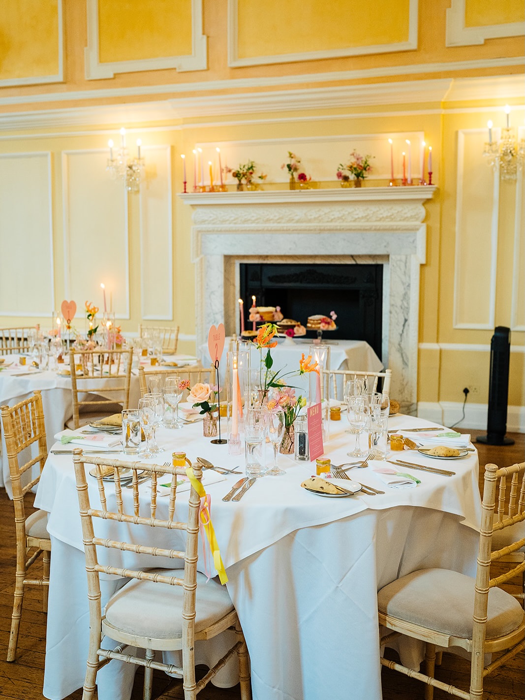 Doesn’t everything feel better when the sun shines?
All these springtime rays have got me super excited for the next few months of bright and fun weddings.
I have some awesome ideas I’d love to try so send me an email or message and let’s chat all things stationery ☀️☀️☀️
Photography @bethmoseleyphotography
Florist @charlottestaffflowers
Banner @daydreamer_creative_studio
Venue @assemblyhousetrust
Stationery @ilikepensstudio