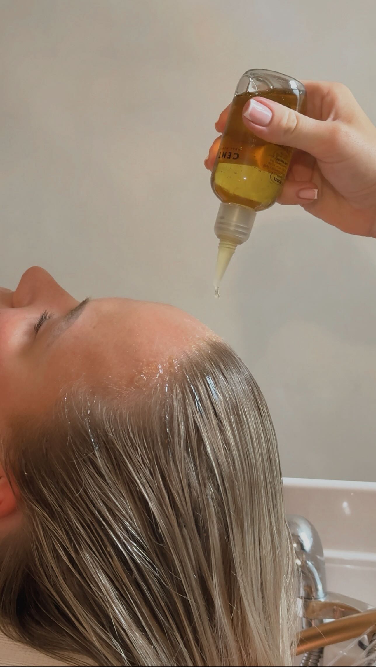 Treat Mum to the ultimate moment of relaxation this Mother’s Day 💐
From Head Spa treatments to rejuvenating facials, we have a range of beautiful packages to choose from so you can find the perfect treat for her.
Gift vouchers are available to purchase in salon or via our Booksy 💘
#headspa #leedssalon #spasalon #facialsleeds #saloninspo