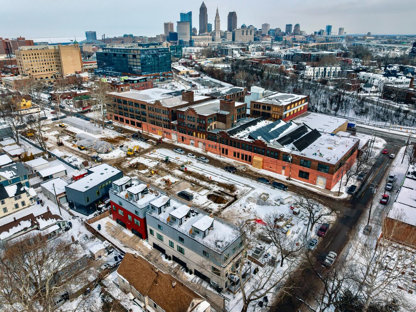 Winter hasn’t slown down progress at the W26th Street Apartments!
This project sits at the intersection of history and innovation, located just steps from the heart of the Market District. It’s rewarding to see the site buzzing with activity as we begin the vertical journey.
Huge thanks to our partners and the dedicated crews on-site making this happen. More updates to come!