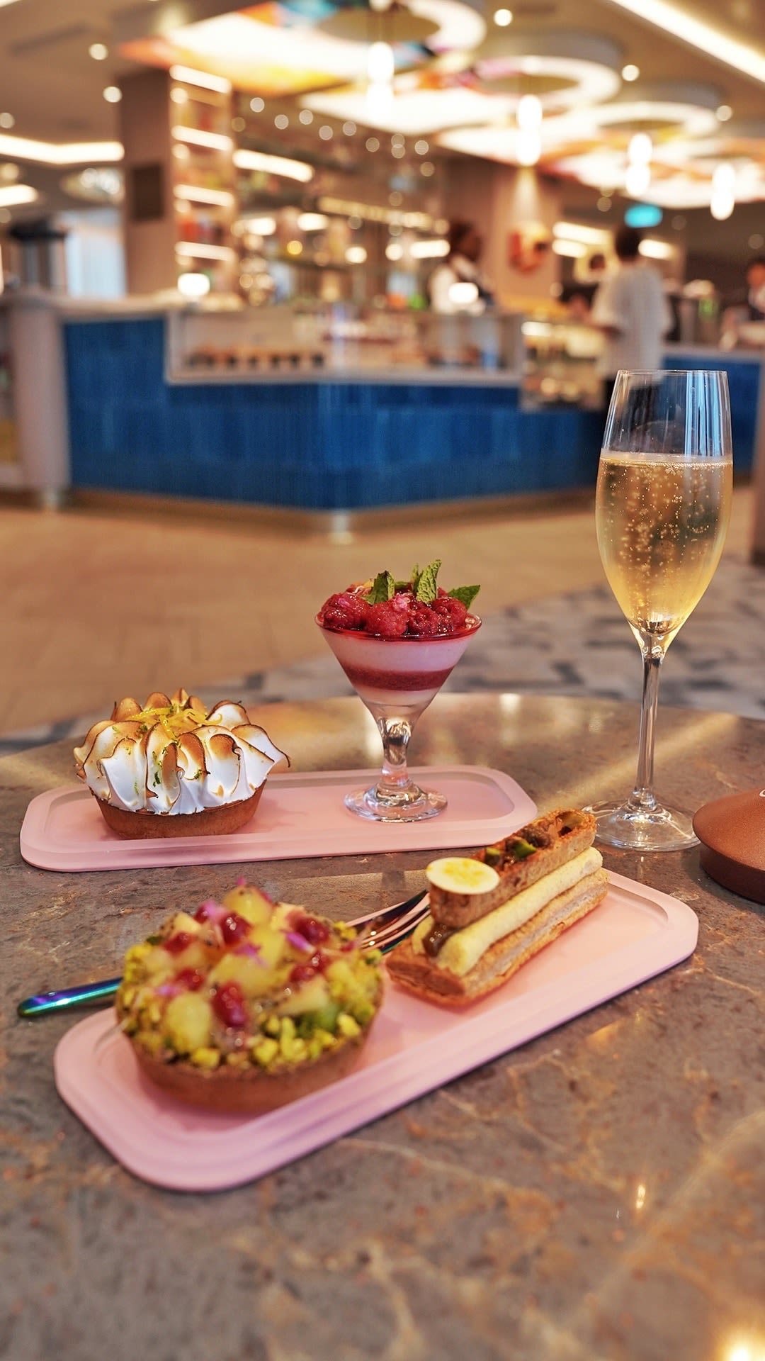 Whether it's morning, afternoon, or evening, the Arts Café always seems to offer the perfect experience at just the right moment. With a menu that evolves throughout the day, there's always a delightful new surprise waiting to be discovered.