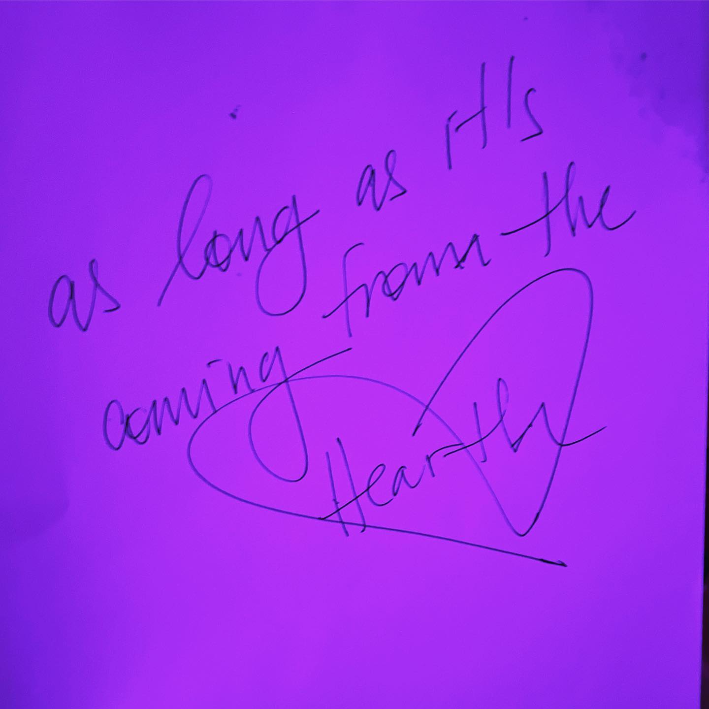 As long its coming from the Heart.Earth.Art
❤️💔🖤❤️🩹💛💛💛
🌎🌱🖼️🎨🖌️
#heart #earth #art #grief #growth #create #widow #raisingartists #kismetology #mykismetology #kismet #pastel #healing #artist