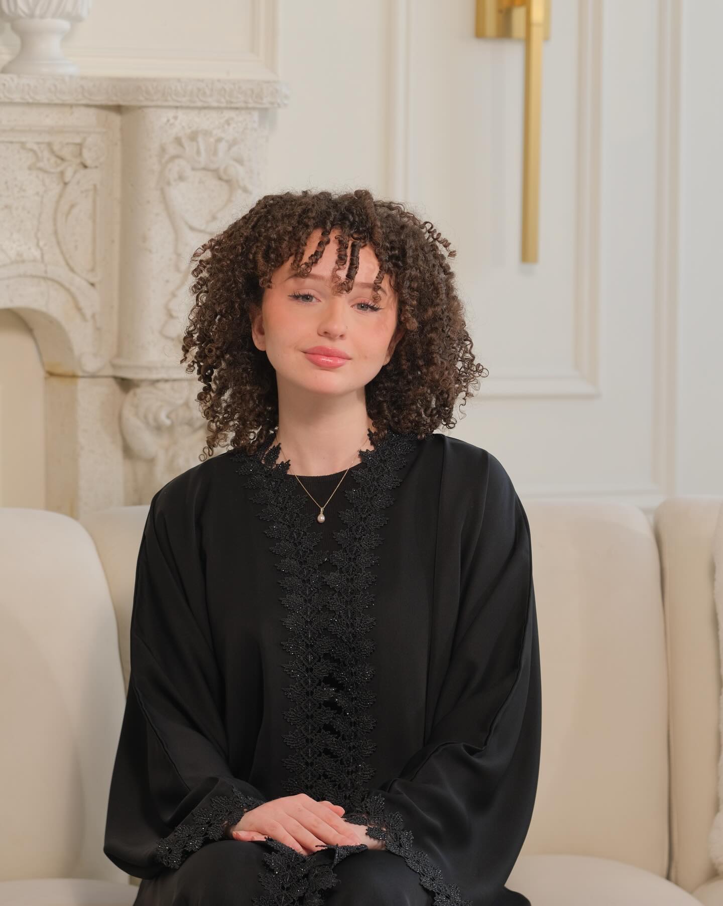 Abaya Rosace
La pièce idéale pour vos soirées d’Eid ✨
Disponible dès maintenant – lien en bio
#abayamontreal #fashionmodesty #eidoutfit #eid2026