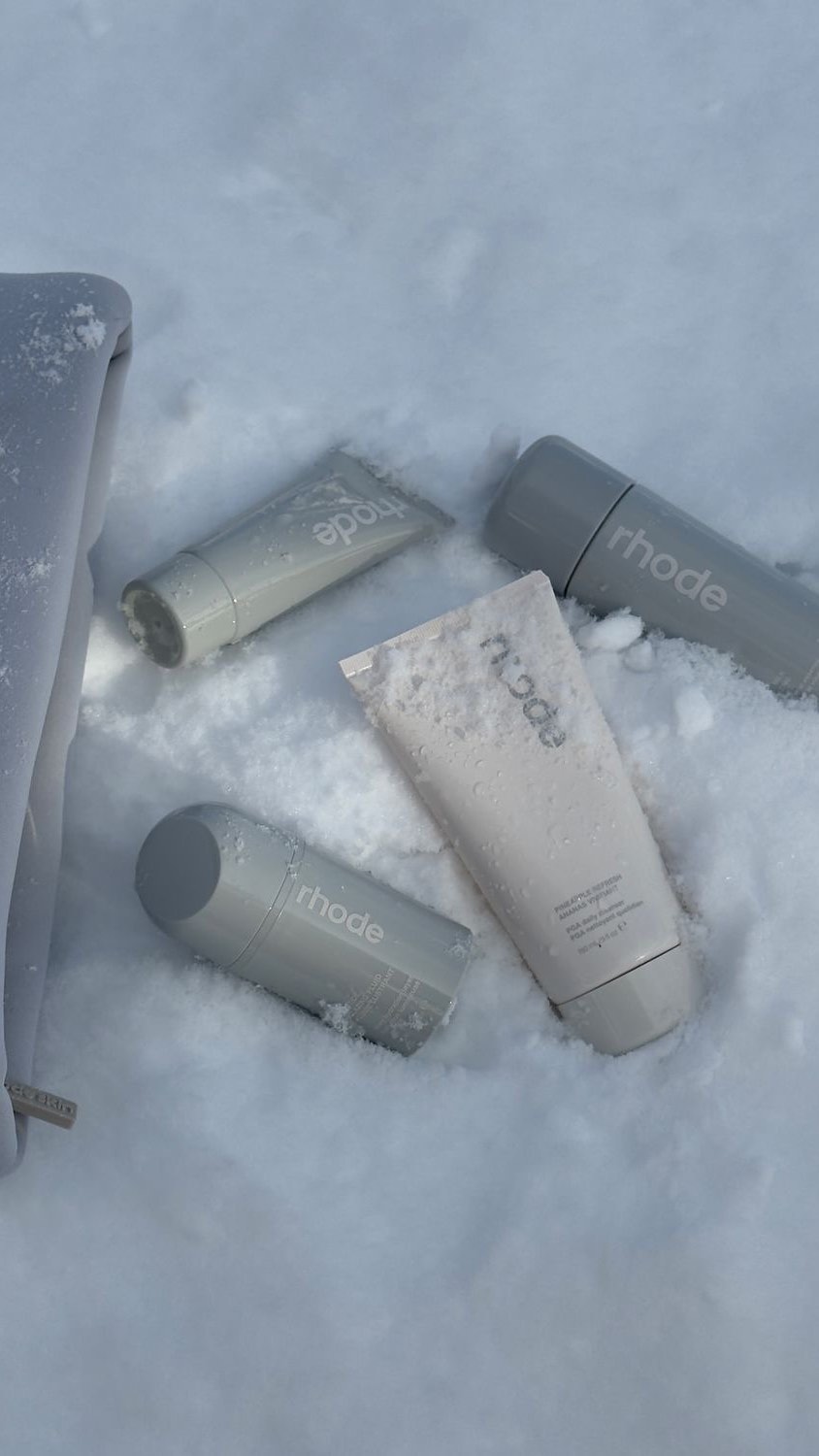 Try cause what if it works out ✨✨✨
This is me producing social ads for @Olaplex in the Alps. Little me would freak out that this is my life right now. Not gonna lie, content creation is still the biggest cheat code in life.🧚🏻
#foodforthought #2026mantra #dreamlife #pinterestgirl #snowoutfit