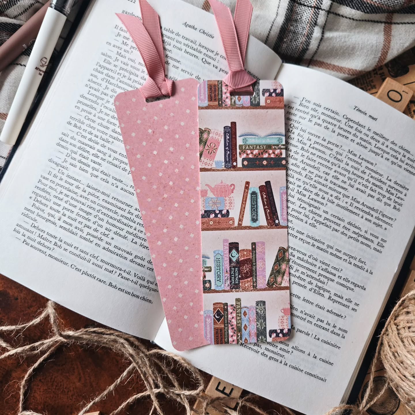 ✨️Voici les 5 meilleurs vendeurs de la collection Booklover! De très bons choix selon moi! Quel est ton préféré ? 📚
#mariescrafting #bookstaqc #bookishshop