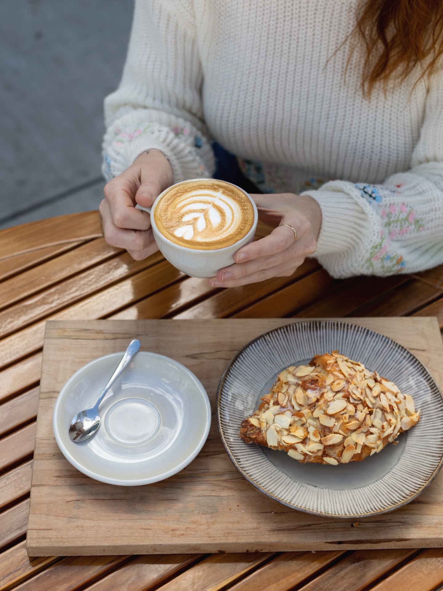 Saturday afternoons aren’t meant to be rushed. They’re meant to be savored. A little espresso, a little sweetness, a little wander through Linden Square.
Stay a while. Let the day feel good.
#LindenSquare #Carpinteria #805Living #CarpinteriaCA #SupportLocal