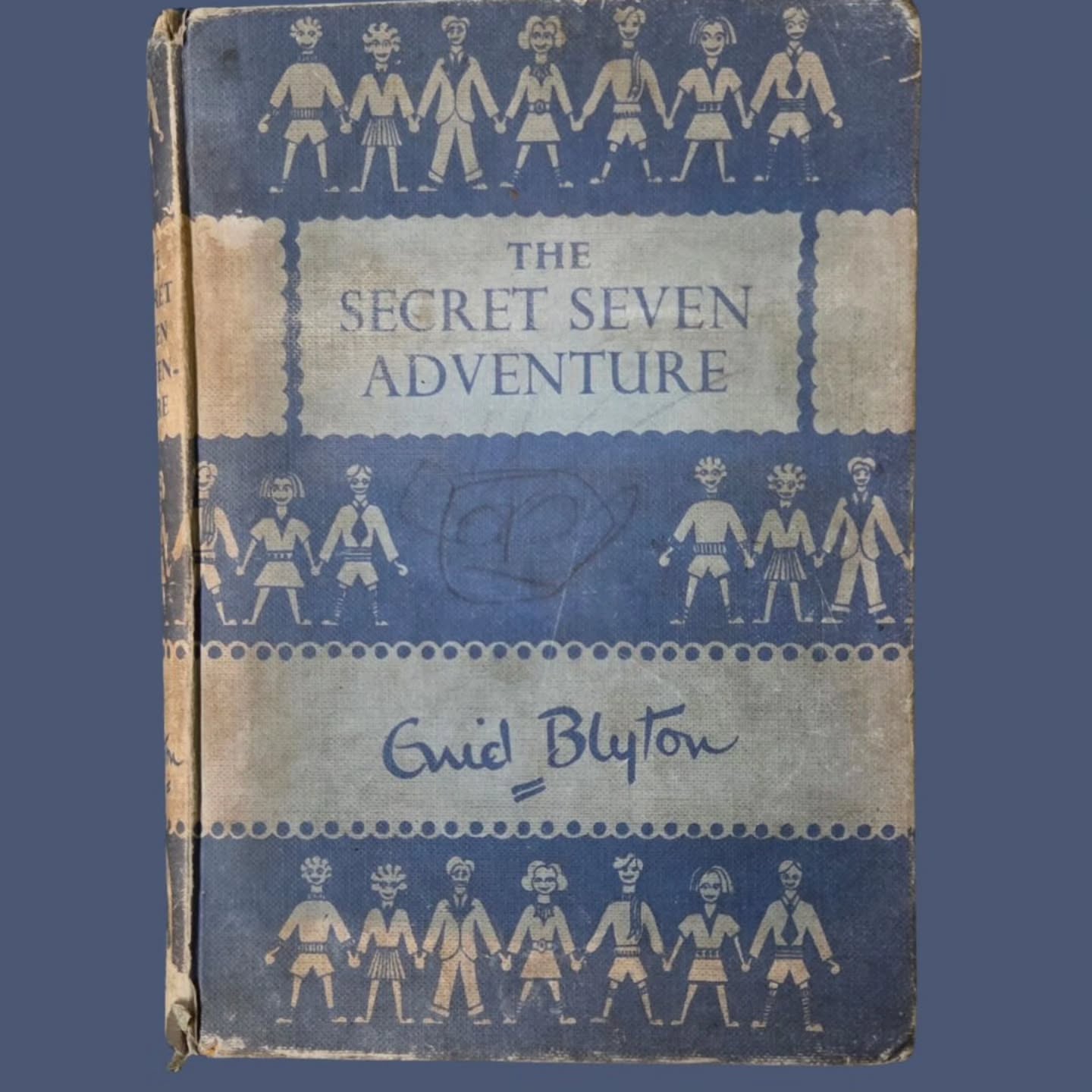 Vintage First Edition The Secret Seven Adventure (1950) – Enid Blyton #enidblytonbooks #secretsevenseries #stufftoyouandme #nostalgia