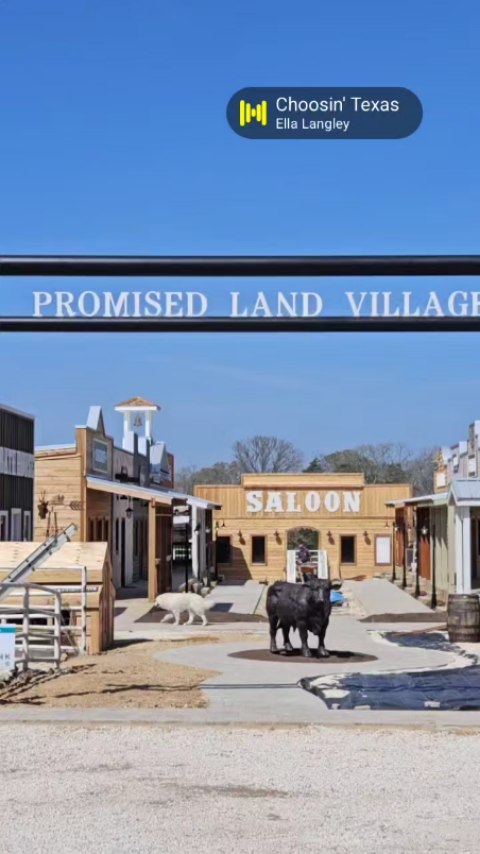 We stopped by @milkandhoneyranch for their ribbon cutting and expansion.
So happy for them. You can truly feel the passion and heart they've poured into their dream. What an amazing addition to an already beautiful getaway!