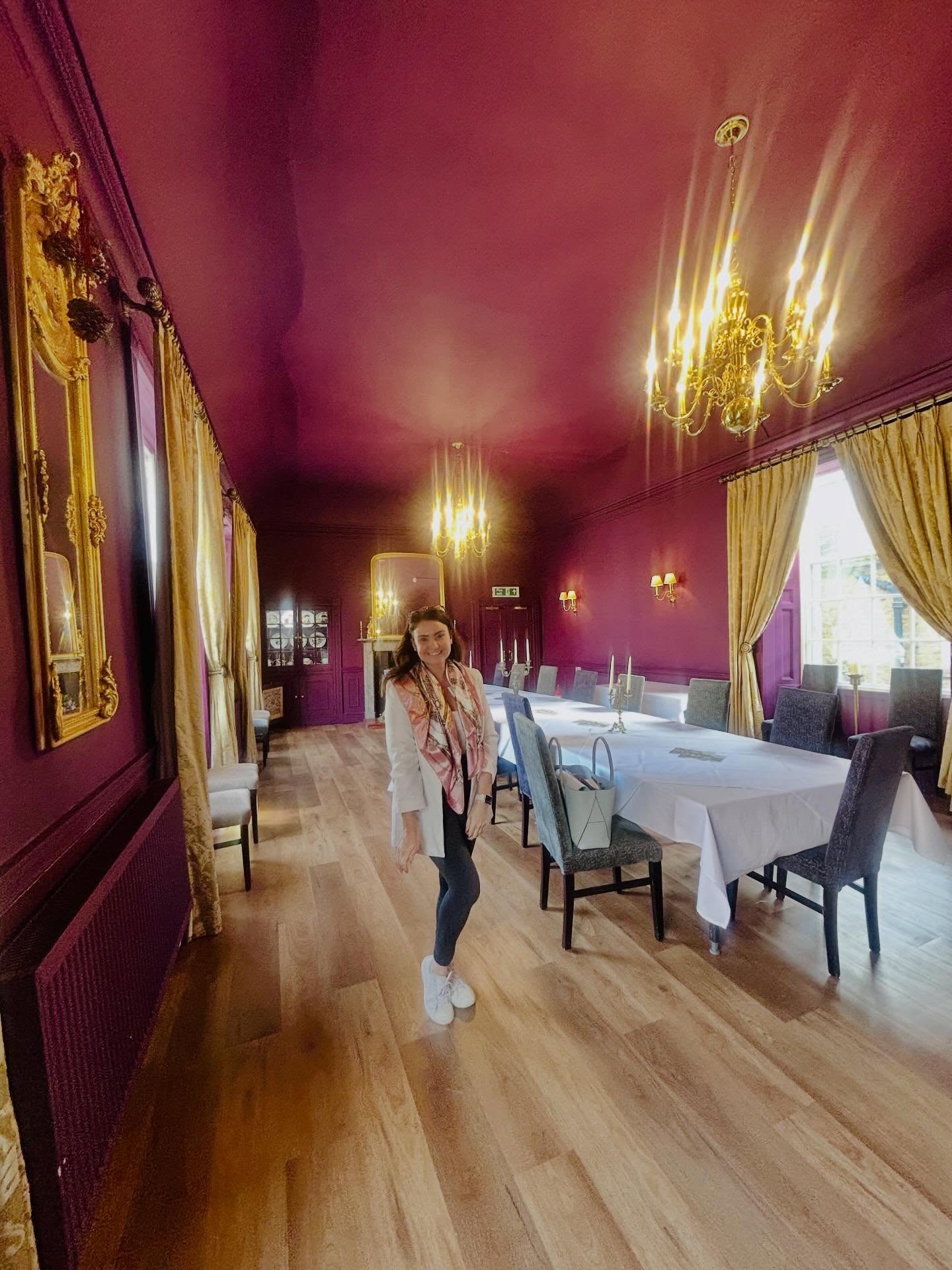 Just booked this BEAUTIFUL venue for my first couples workshop weekender 🌹
Gosh, I have to say, I’m in love with my job - helping people find love via matchmaking, helping couples deeply reconnect in their relationship via relationship psychotherapy and Psychoeducation was my dream and a well mapped out path.
I mapped out this journey in an overpriced coffee shop in Manhattan in 2014. Feeling unsure how to help people in love, escaping to NYC to find inspiration in a new chapter and on a different continent 🌍
Now, here I am 12 years later - fully qualified in relational therapy, running two global dating agencies (because one of them is niche) and I LOVE this life ♥️
Also, feeling like I haven’t slept in a decade. Work life balance is a theory 9-5ers made up 😅 the 4 hour work week is also a fib. Don’t buy into it. Nice ideas though 😂