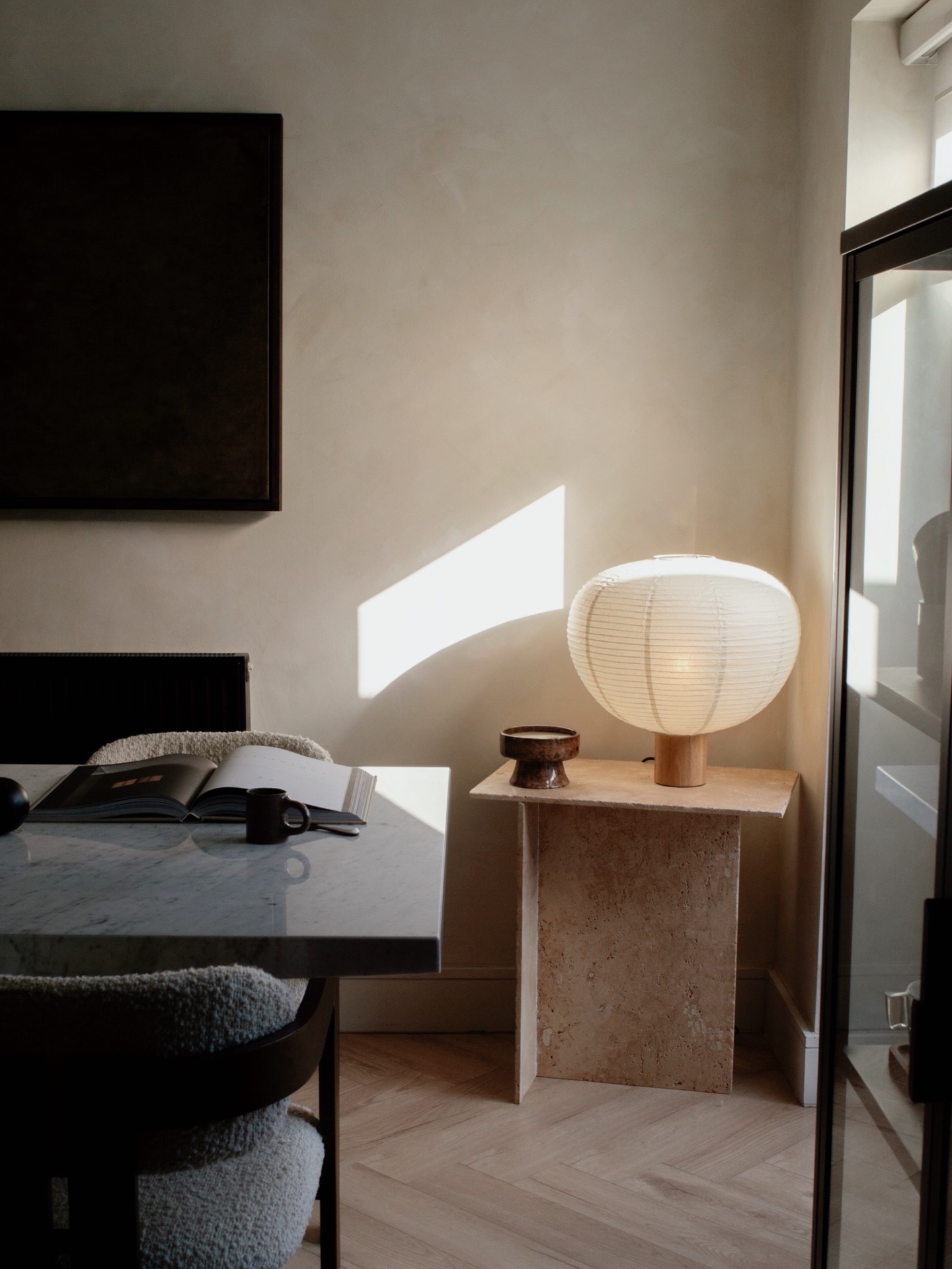 Ad Some @blomusofficial NEWNESS ๐คโจ
Products featured:
~ KAMI Rice Paper Lamp with Oak base
~ TEDDY Cushions in Moonbean & Espresso
~ TEDDY Pouffe in Espresso
~ FRABLI Tonga Room Spray
~ BOUCLE Cushion in Espresso
Which do you like most?
Have a great Thursday guys! ๐ค
Love,
Nicola & Vicki xx
@loadcreatives
#japandi #japandistyle #warmminimalism Japandi Home | Limewash | Chocolate Bedroom | Cosy Vibe #blomus #blomusdesign | Rice Paper Lamp | Home Accessories | Home Furnishings