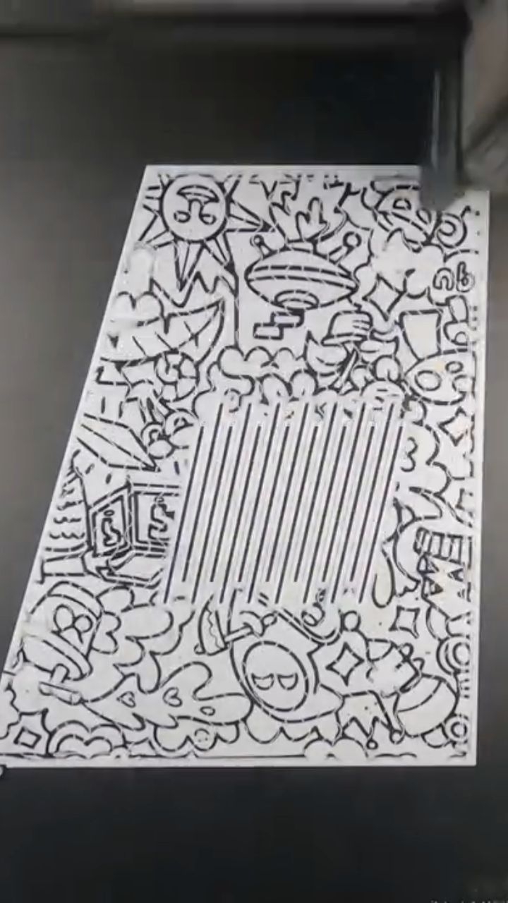 If anyone is interested how 3d printing process looks like one of those plates took 12h , single color takes only 5h :) #3dprinting #playstation5 #ps5slim