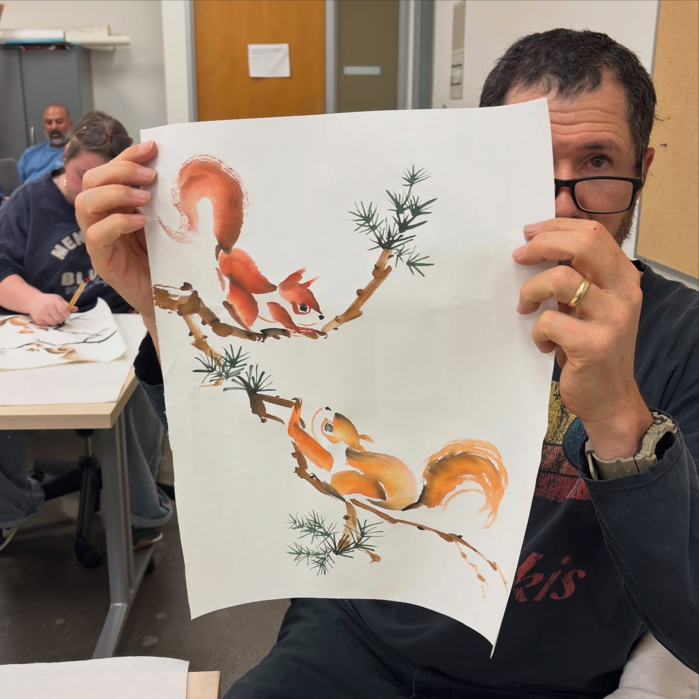 My UCLAx students having a literal “squirrel!” moment. When entertainment and digital creatives go analog @uclaextension #chinesebrushpainting #ContinuingEducation #LifelongLearning @uclaxvisual
#squirrel